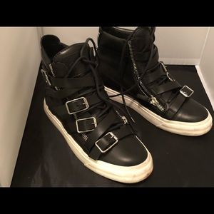 Giuseppe Sneakers